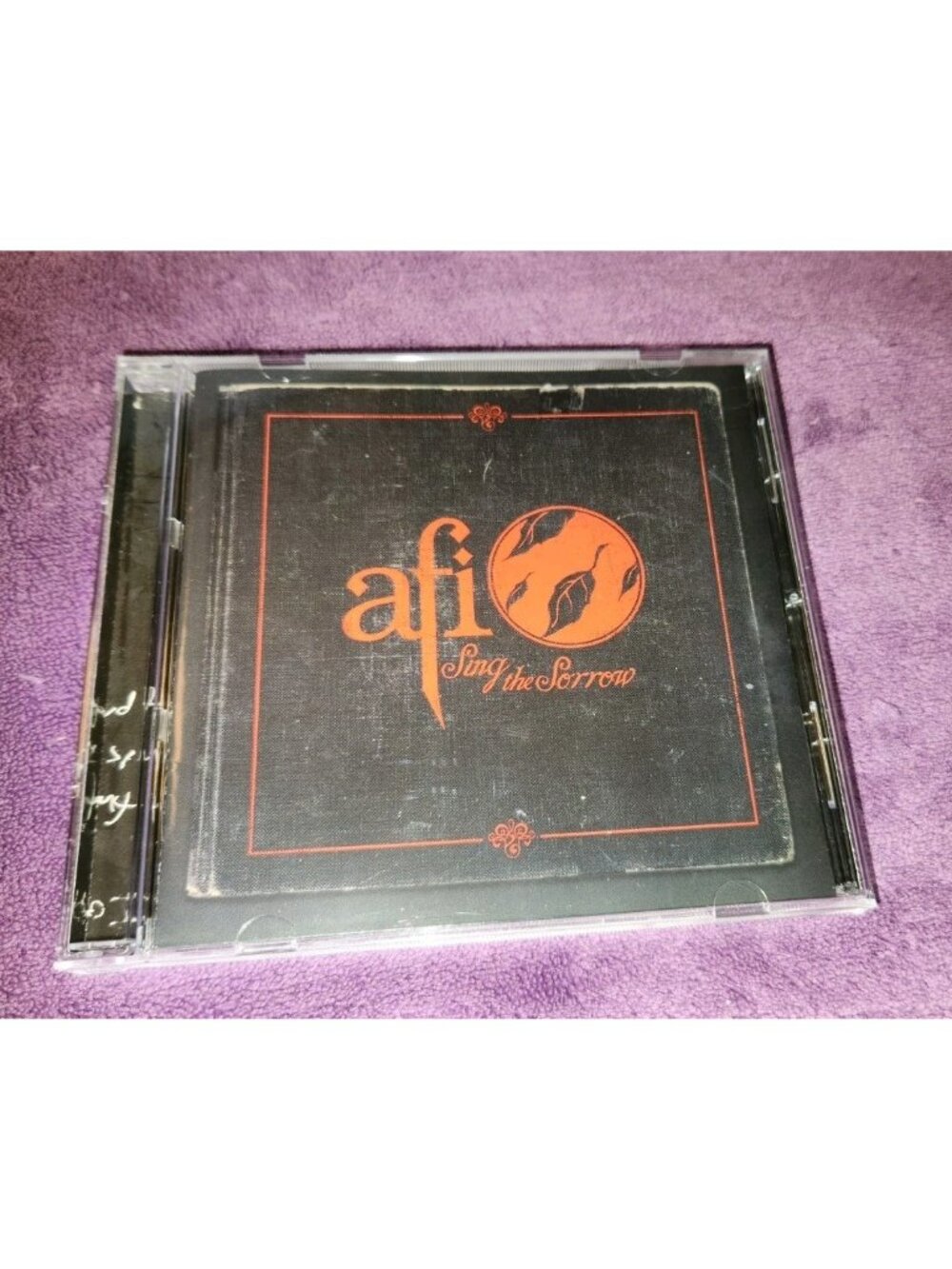 AFI cd SING THE SORROW Red lettering